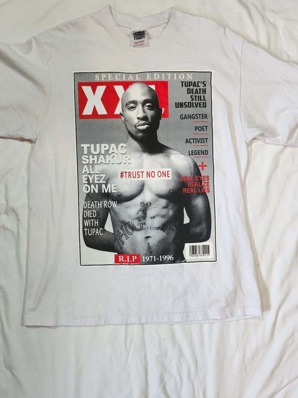 Shaka Wear Tupac Shakur XXL Magazine Special Edition Graphic T-Shirt